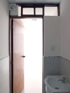 c7615ea408d59dac_9512-w425-h567-b0-p0--